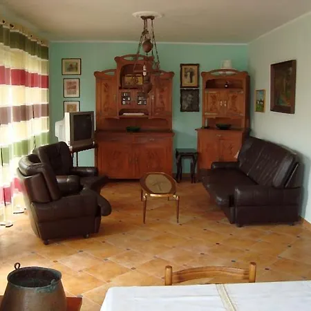 Marija Krok アパート バスカ