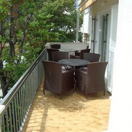 Marija Krok アパート バスカ